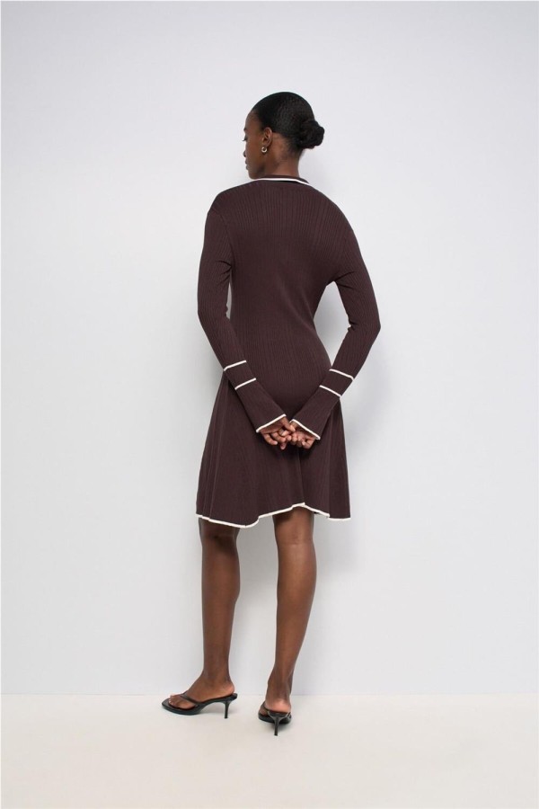 Vestido corto de Salsa de punto...