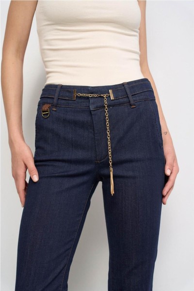 Vaquero Salsa secret chino push in flare