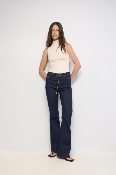 Vaquero Salsa secret chino push in flare
