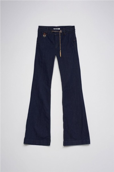 Vaquero Salsa secret chino push in flare